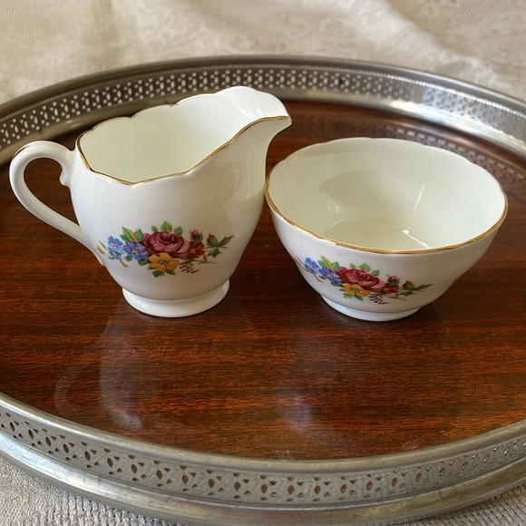 Adderly Fine Bone China England Creamer Pitcher & open sugar bowl - Picture 8 of 8